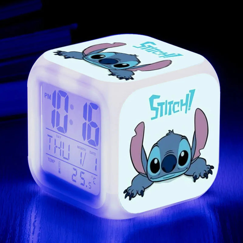 Disney-Reloj Despertador de Lilo Stitch, luz Digital LED que